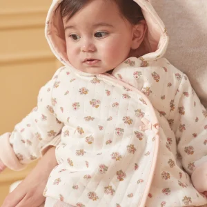 Veste de naissance à capuche écrue en tubique