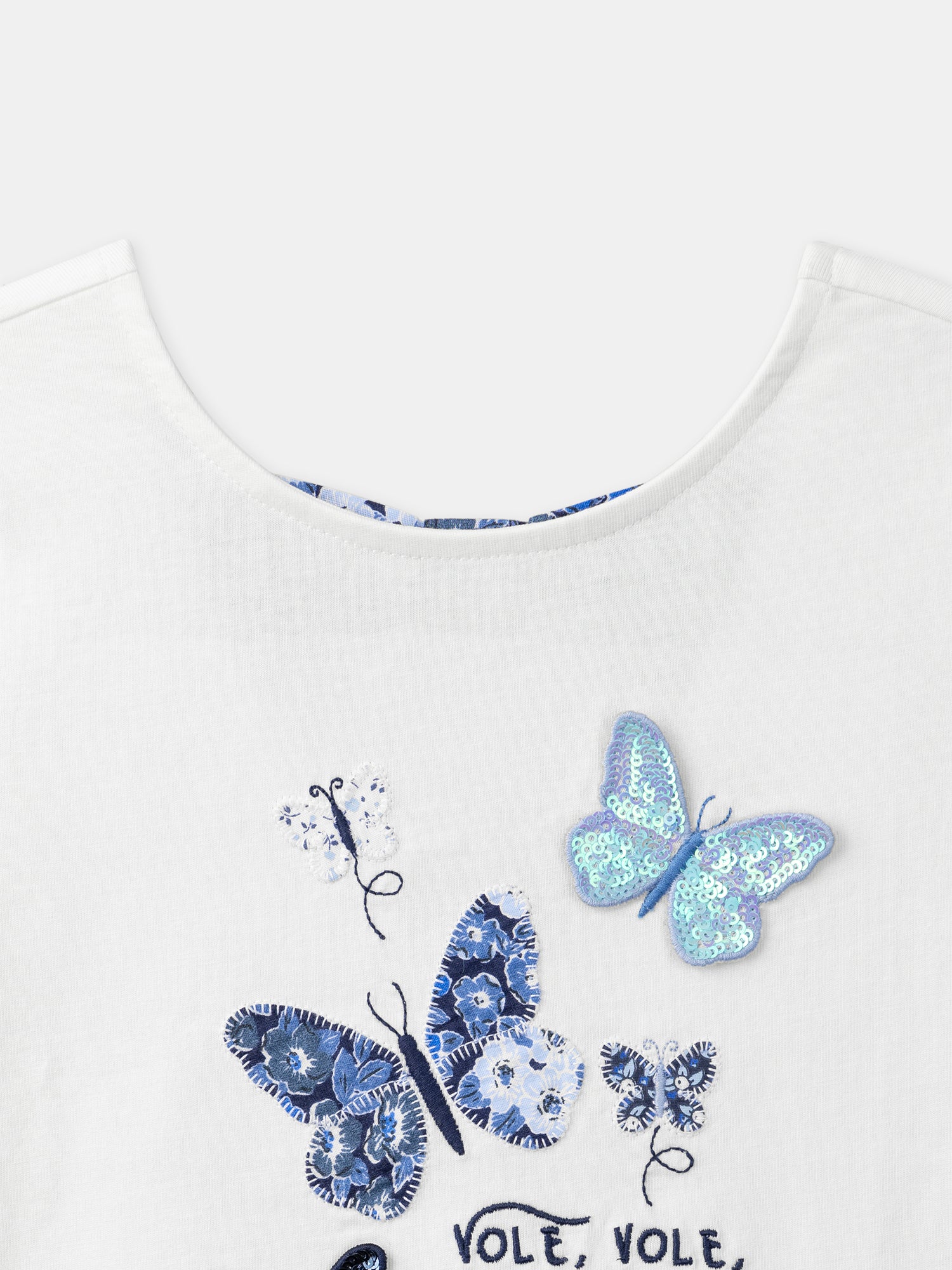 T-shirt écru à motifs papillons – Image 7
