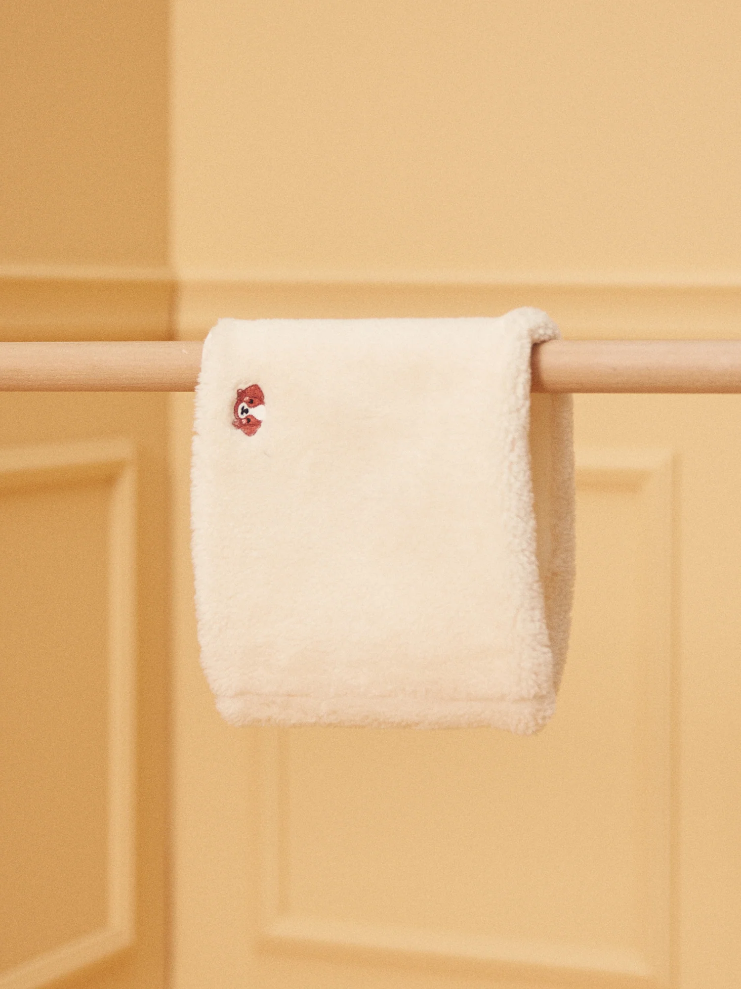 Snood fine fourrure synthétique – Image 3