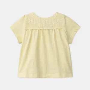 T-shirt à empiècement brodé