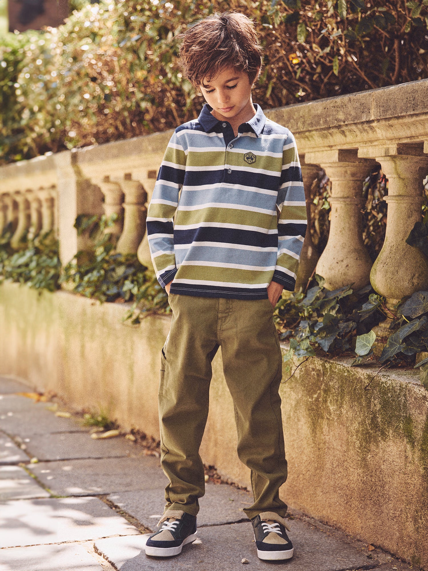Polo à rayures tricolores Garçon – Image 5