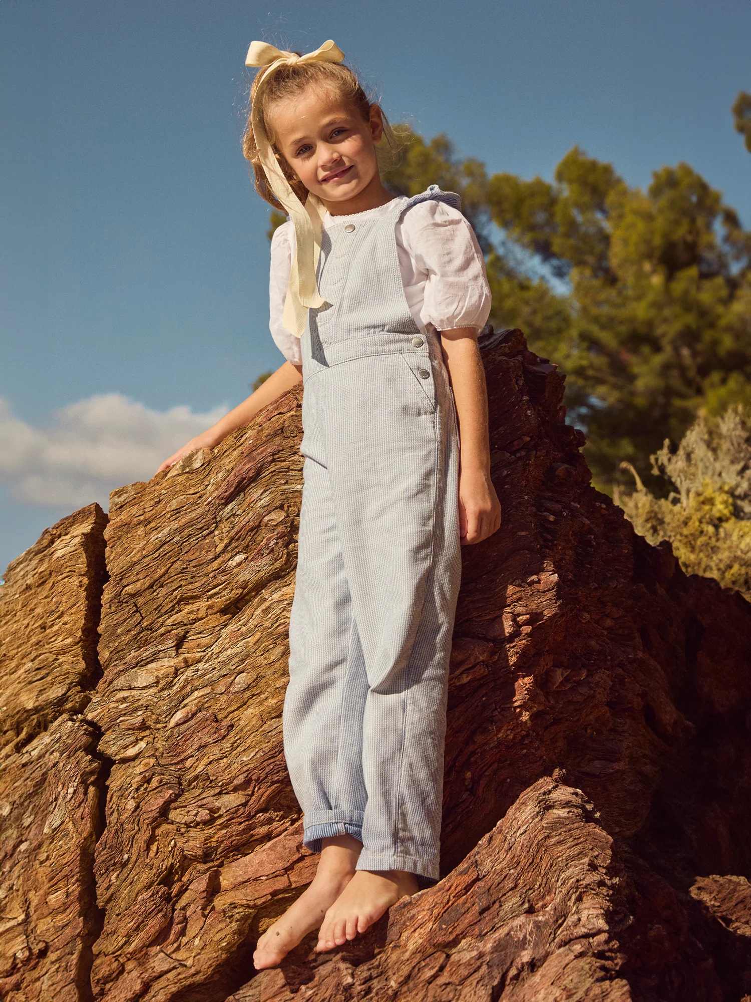 Salopette à rayures bleues et volants Fille – Image 3