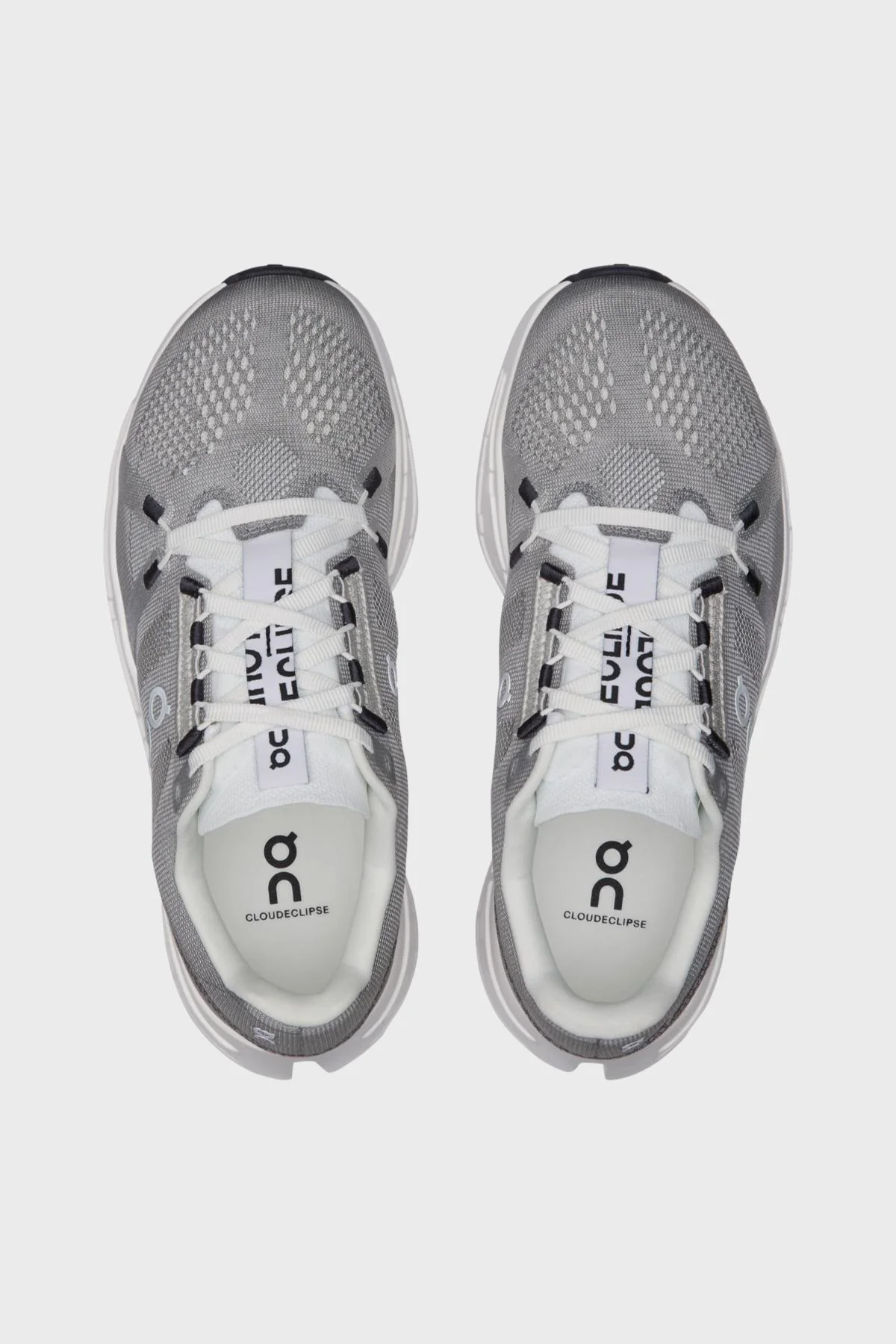 ON W - CLOUDECLIPSE – Image 3