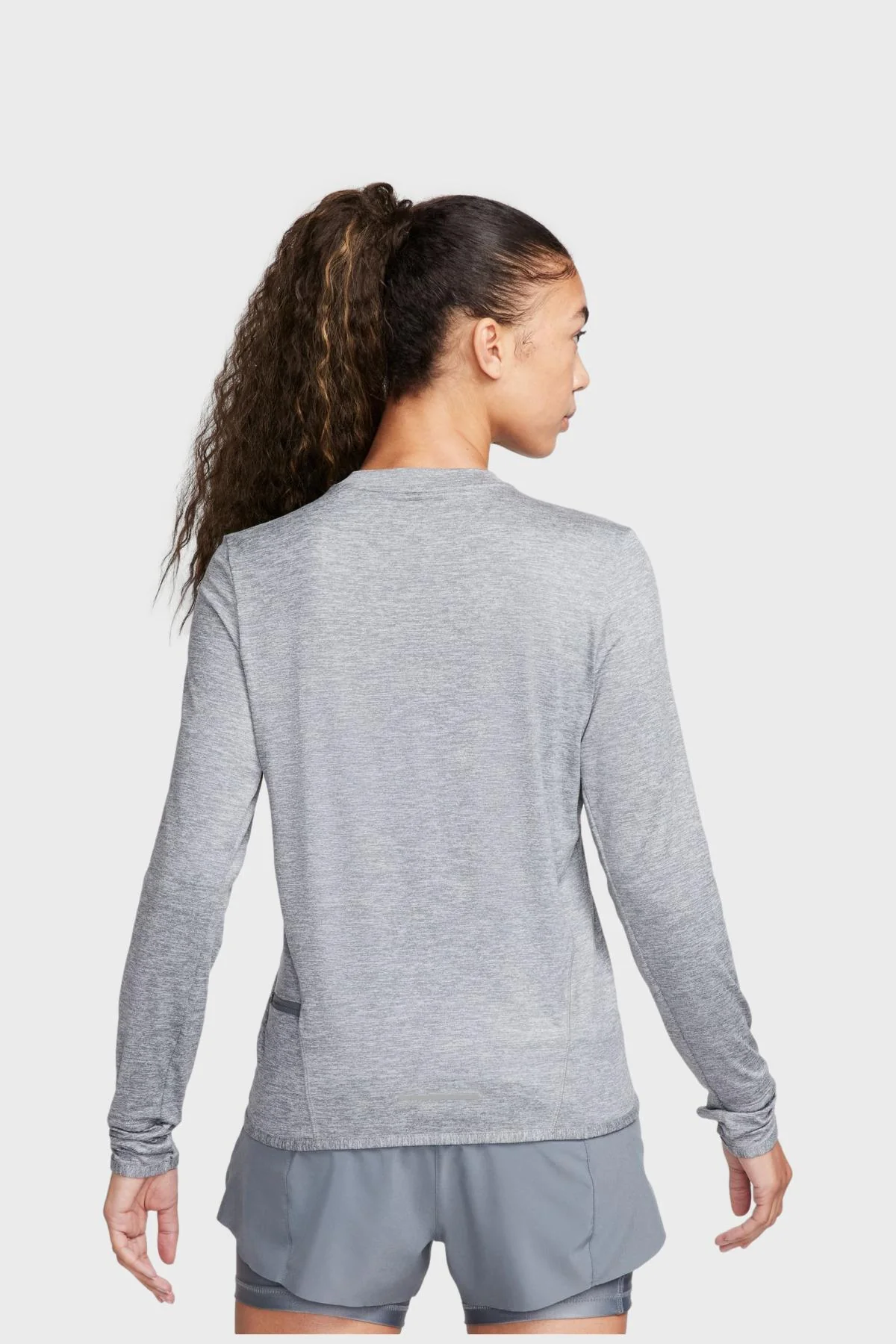 NIKE W - Dri-FIT Swift Element UV – Image 3