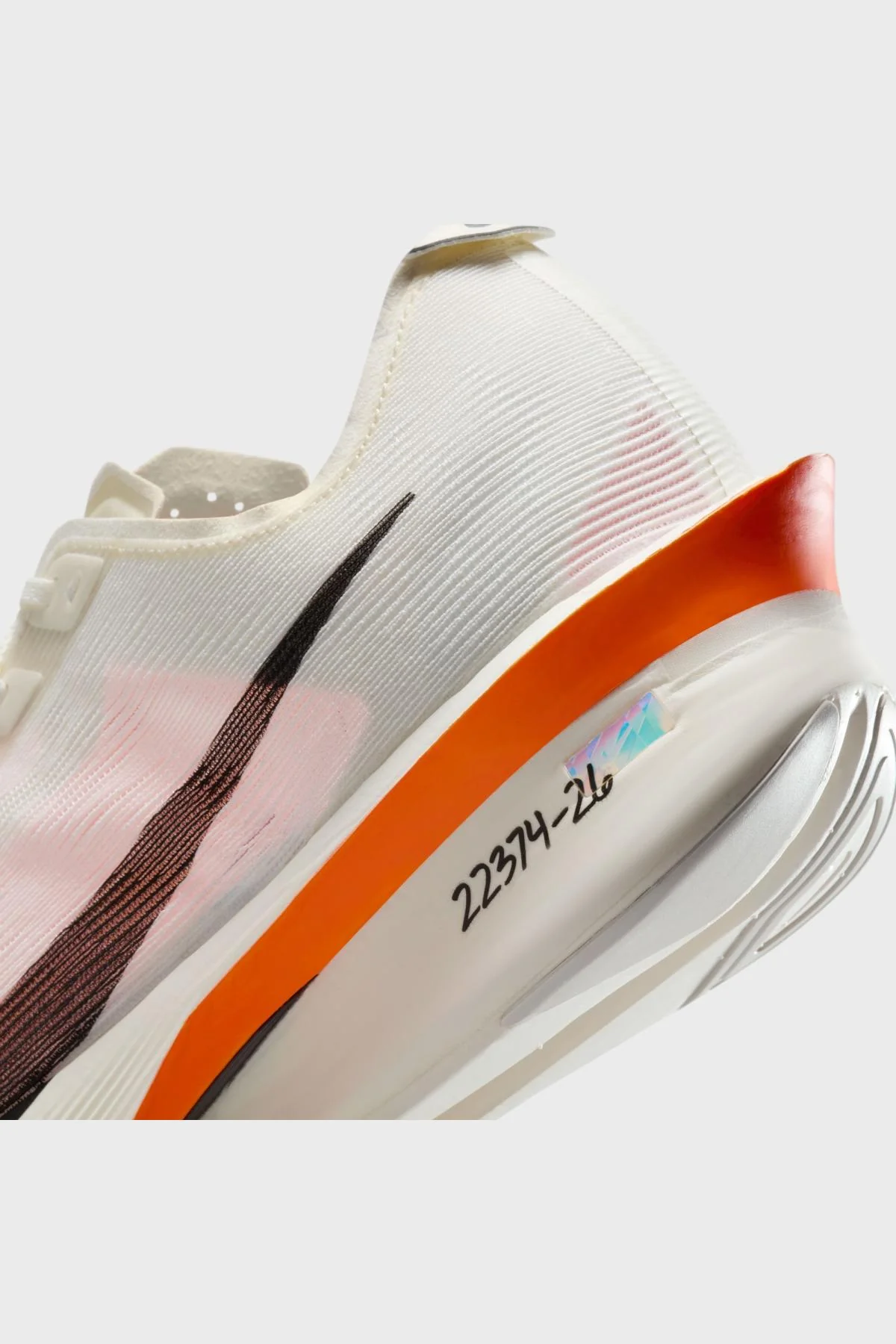 Nike - VAPORFLY 4 – Image 3