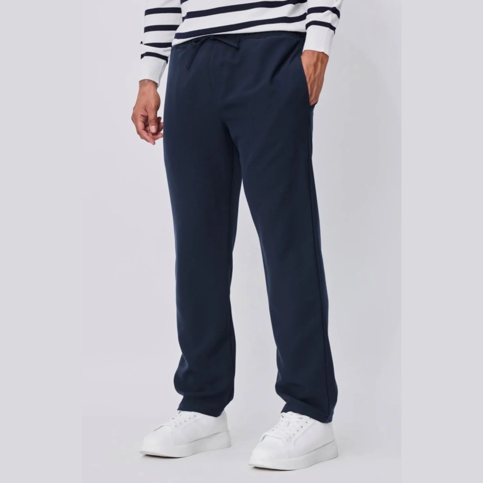 Pantalons homme Bleu Marine – Image 2