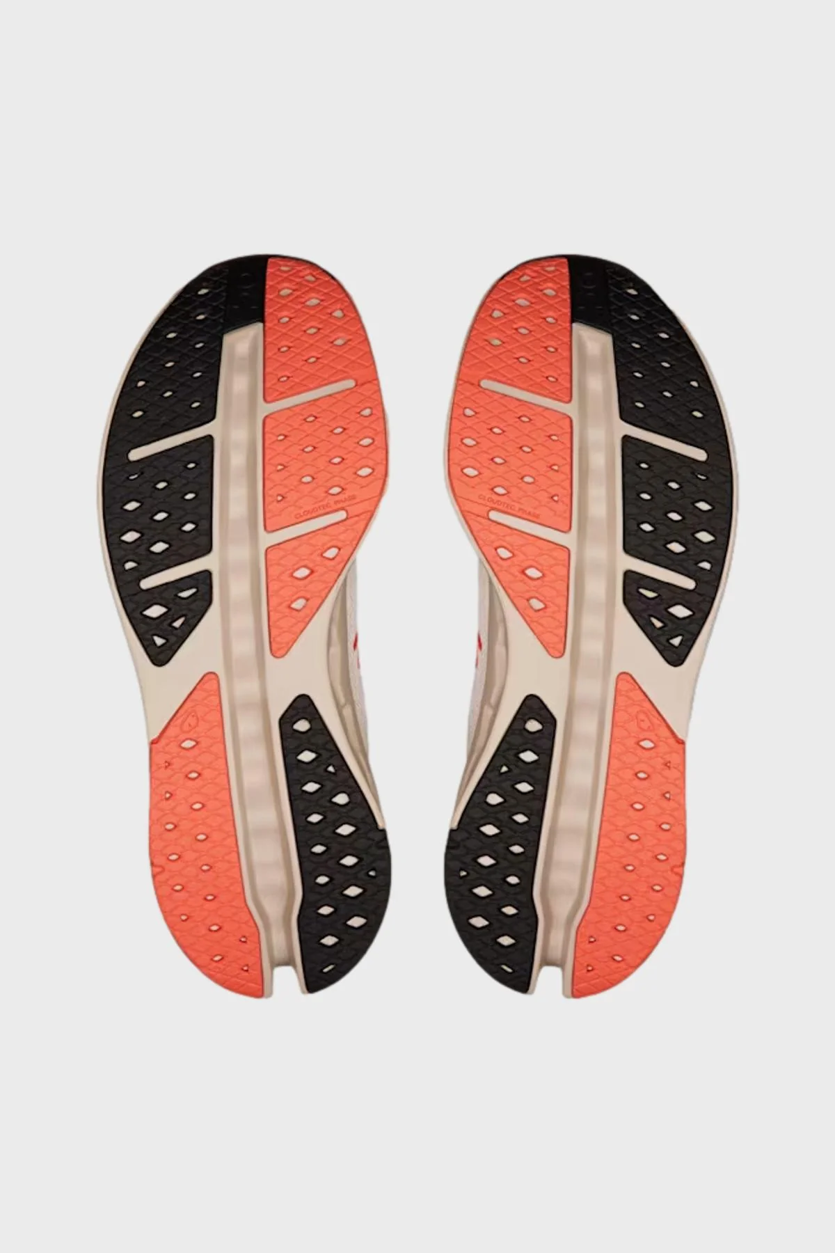 On - Cloudsurfer Max – Image 6