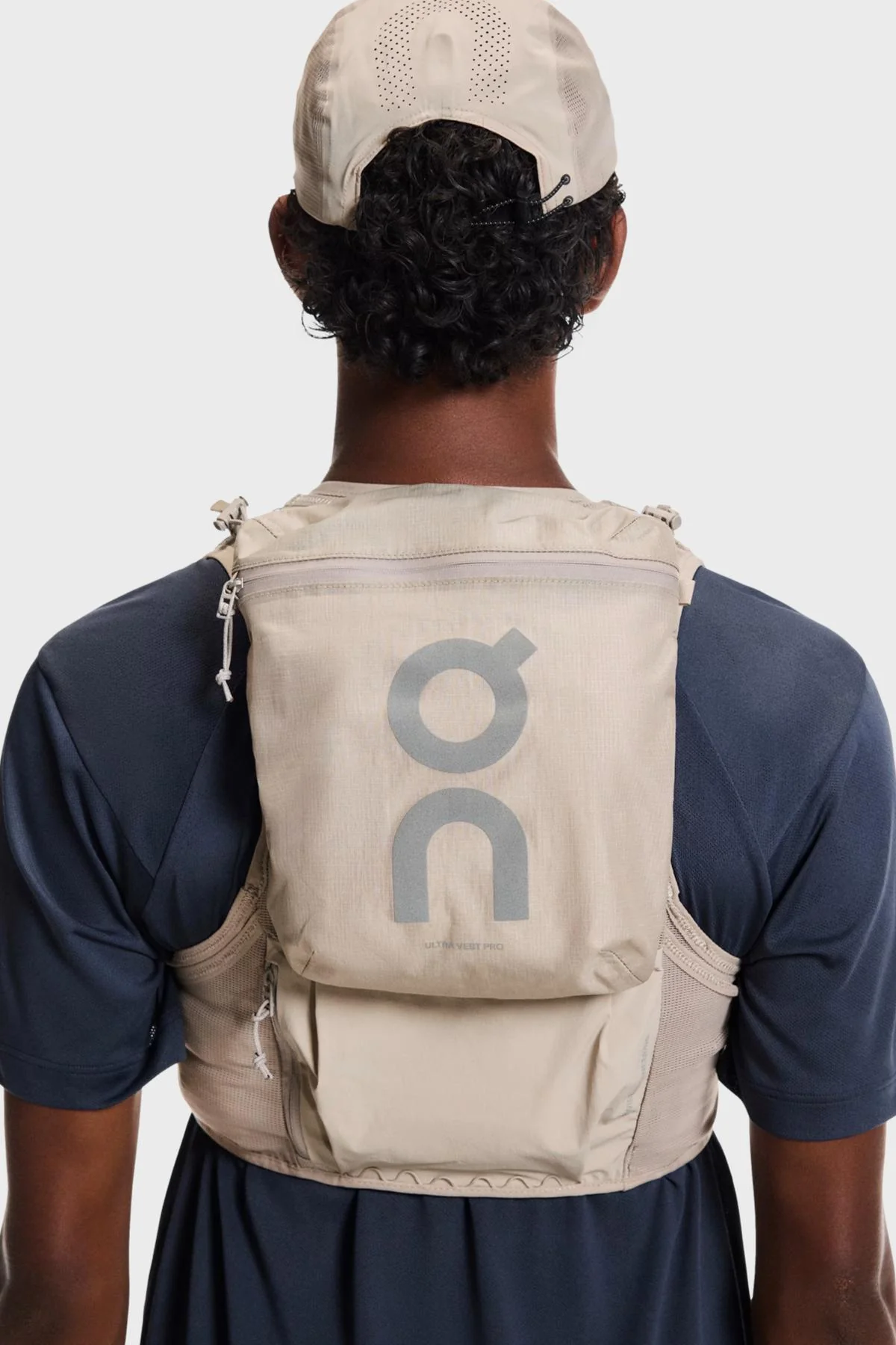 On - ULTRA VEST PRO UNISEX – Image 4