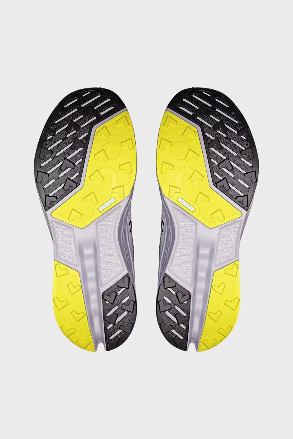 On W - CLOUDSURFER TRAIL 2 – Image 6