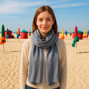 Pañuelo de seda gris Silkeborg