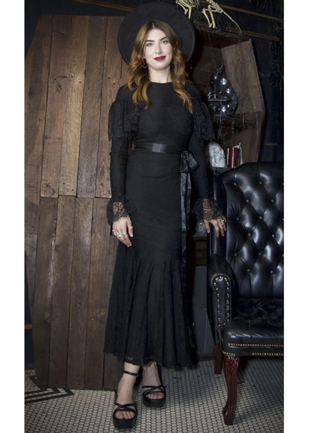 Witchwood Borden Lace Mermaid Maxi Dress Black – Image 4